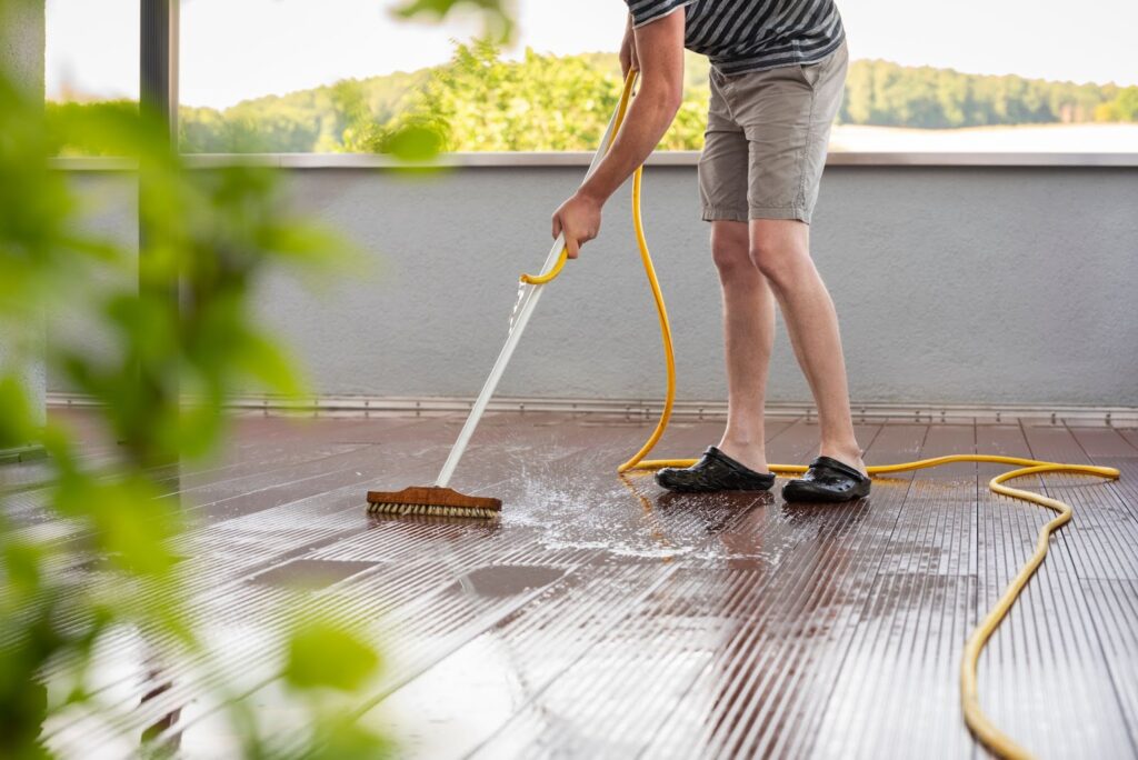 how to maintain a deck